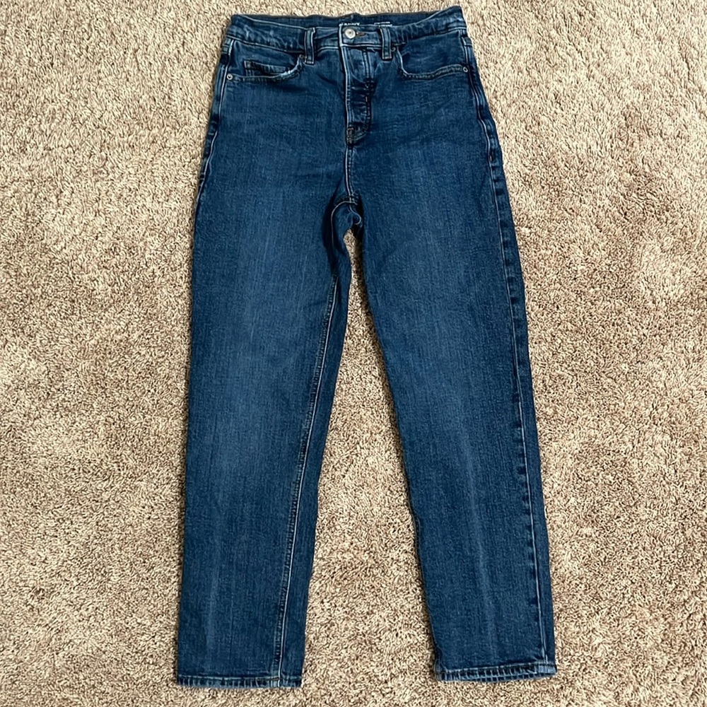 Old Navy Extra High Rise Straight Jeans w/ secret slim pockets
